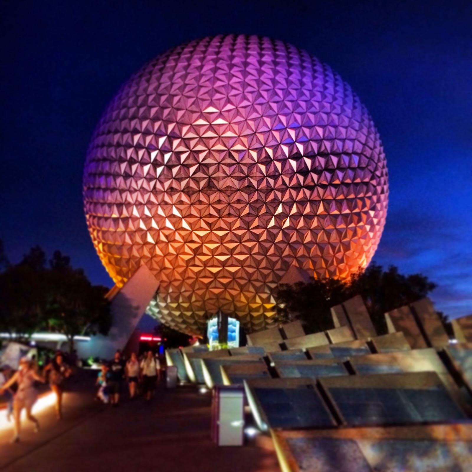 e-is-for-epcot-world-showcase-drinking-around-the-world-e-is-for-eat